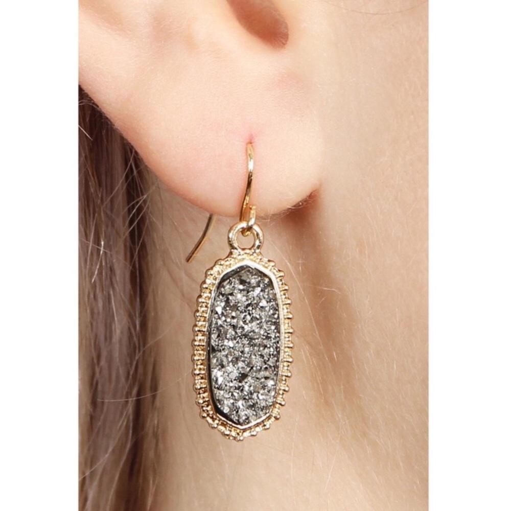 ✨SALE!!!✨NEW! 5⭐️CHIC HEMATITE DRUZY DROP EARRINGS